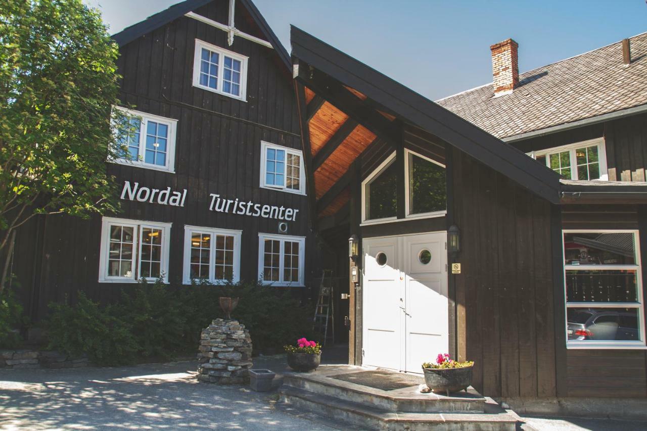 Nordal Turistsenter Hotel Lom Buitenkant foto
